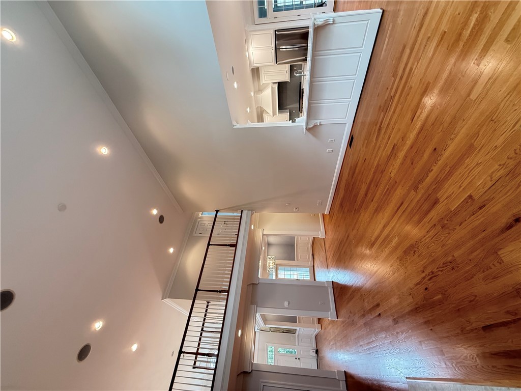 Williamsburg, Virginia 23188, United States, 4 Bedrooms Bedrooms, ,4 BathroomsBathrooms,Residential,Active,77293