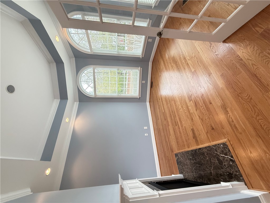 Williamsburg, Virginia 23188, United States, 4 Bedrooms Bedrooms, ,4 BathroomsBathrooms,Residential,Active,77293