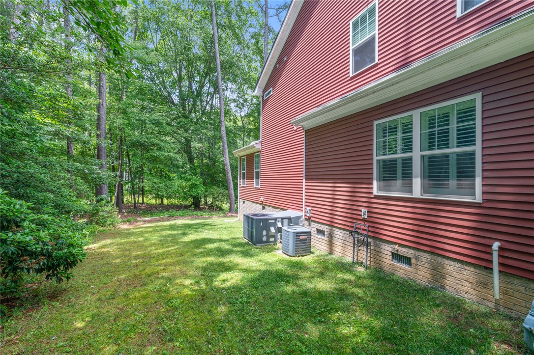 Yorktown, Virginia 23188, United States, 5 Bedrooms Bedrooms, ,3 BathroomsBathrooms,Residential,Active,147992