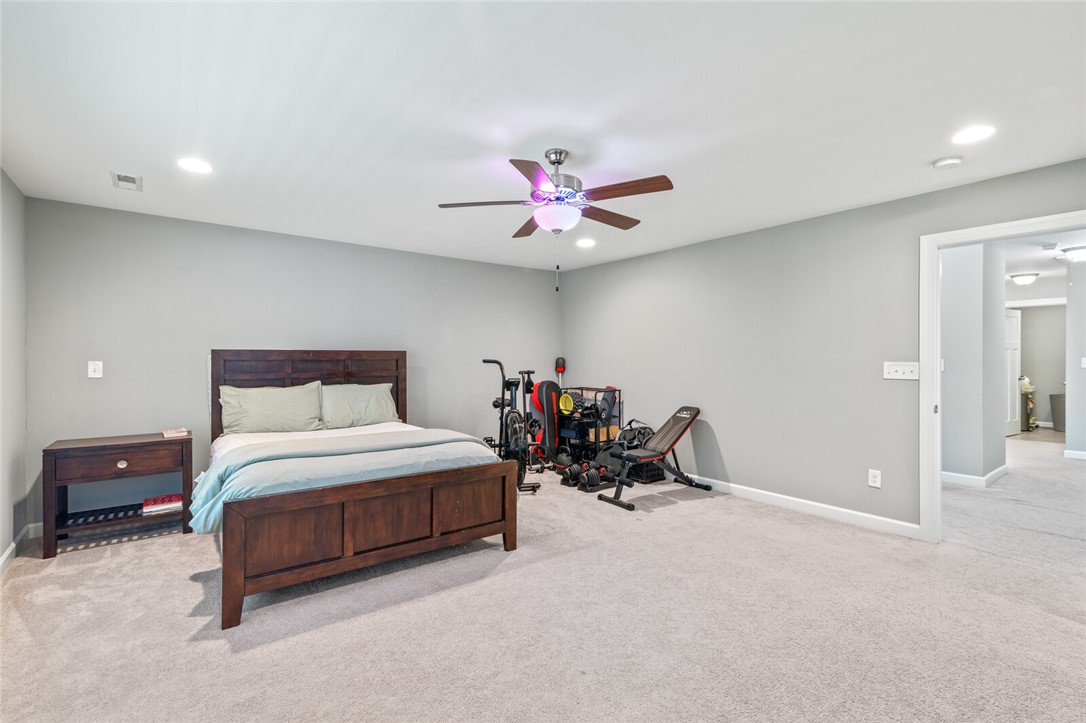 Yorktown, Virginia 23188, United States, 5 Bedrooms Bedrooms, ,3 BathroomsBathrooms,Residential,Active,147992