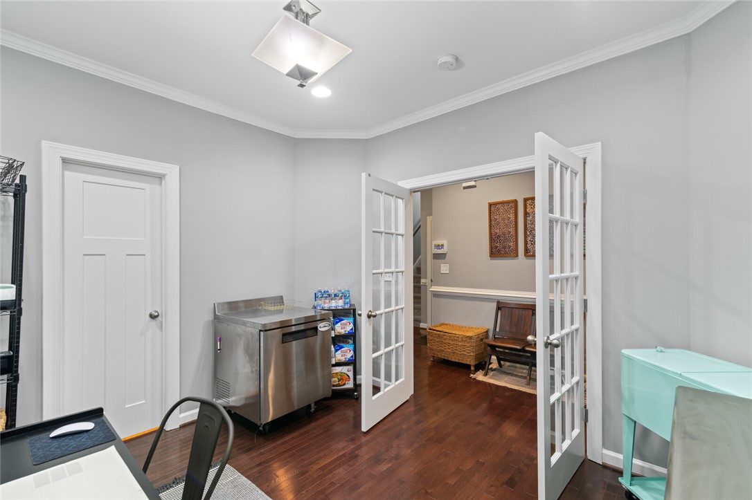 Yorktown, Virginia 23188, United States, 5 Bedrooms Bedrooms, ,3 BathroomsBathrooms,Residential,Active,147992