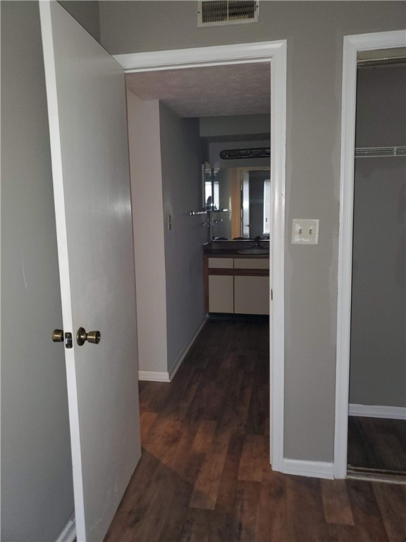 Hampton, Virginia 23666, United States, 1 Bedroom Bedrooms, ,1 BathroomBathrooms,Residential,Active,239322