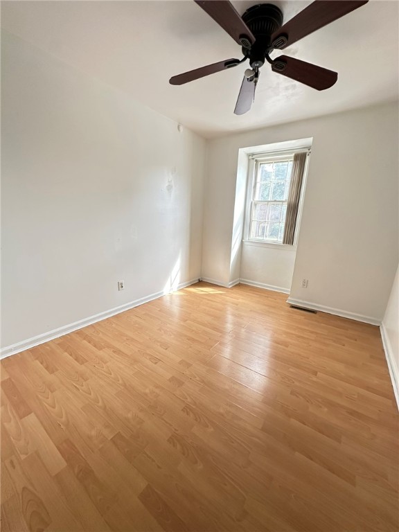 Newport News, Virginia 23608, United States, 3 Bedrooms Bedrooms, ,3 BathroomsBathrooms,Residential,Active,175745