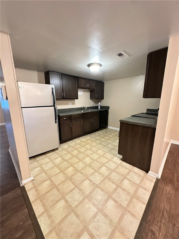 Newport News, Virginia 23608, United States, 3 Bedrooms Bedrooms, ,3 BathroomsBathrooms,Residential,Active,175745