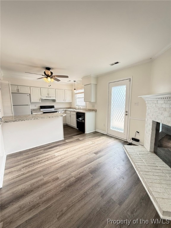 Yorktown, Virginia 23692, United States, 2 Bedrooms Bedrooms, ,2 BathroomsBathrooms,Residential,Pending,4091