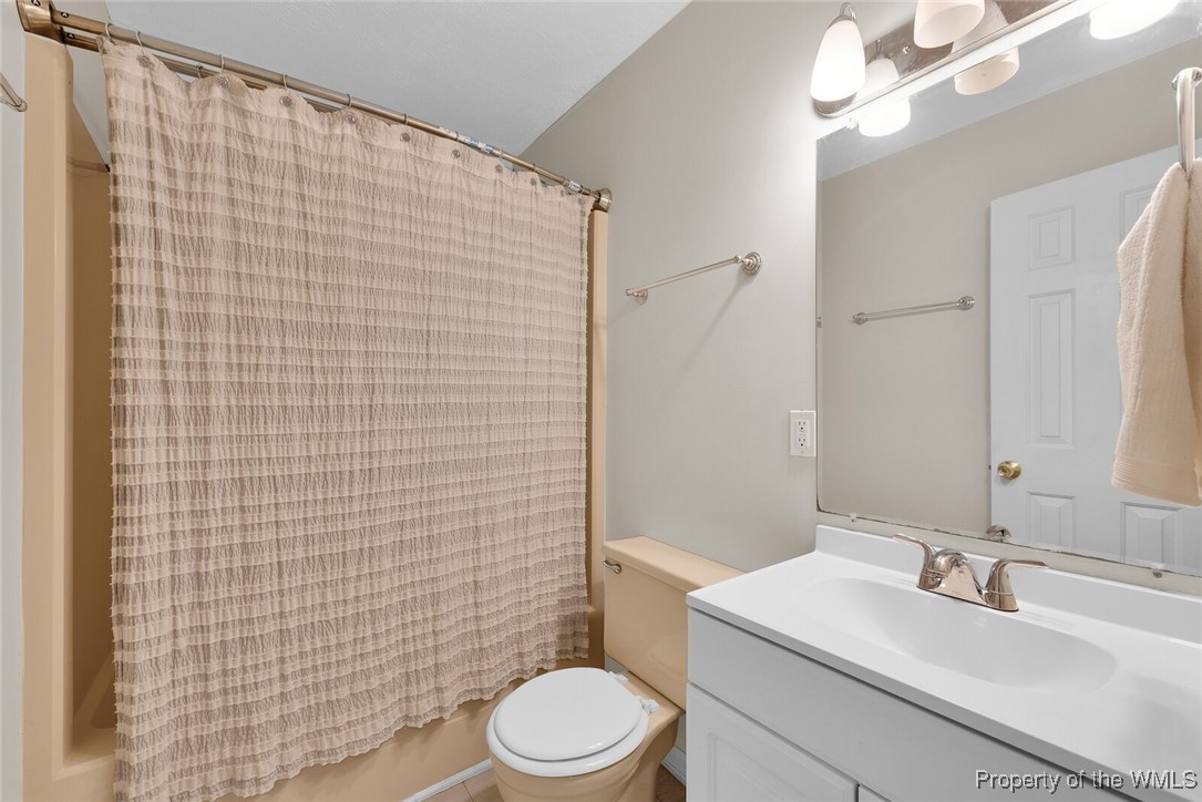 Williamsburg, Virginia 23185, United States, 3 Bedrooms Bedrooms, ,2 BathroomsBathrooms,Residential,Pending,25868