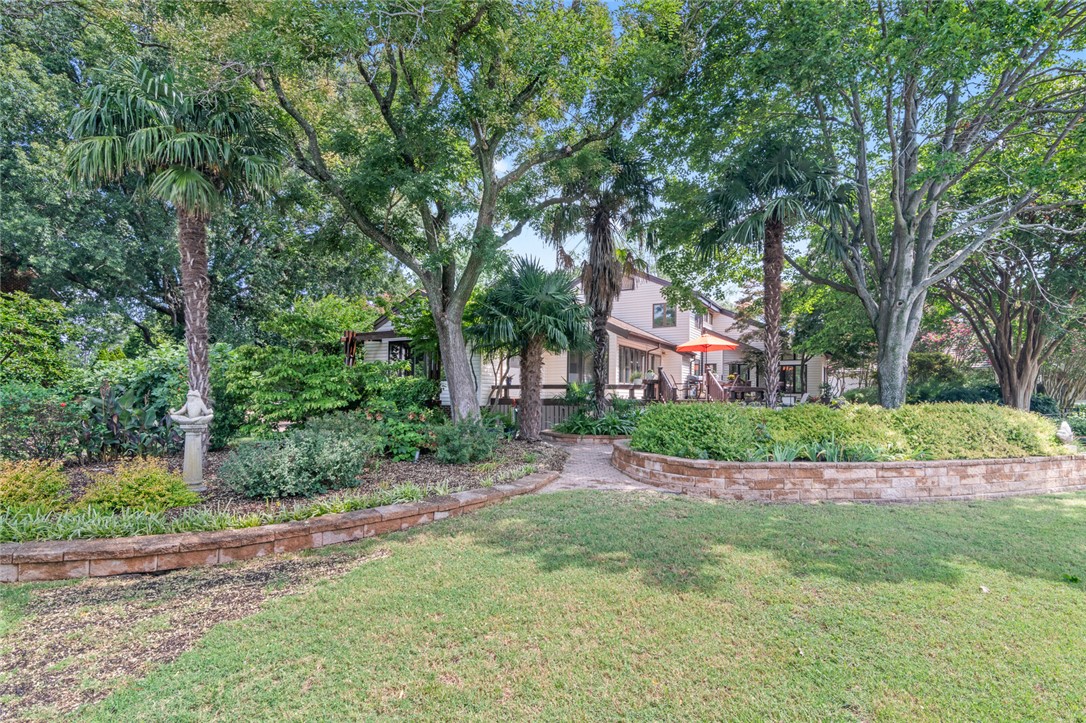 Hampton, Virginia 23669, United States, 4 Bedrooms Bedrooms, ,3 BathroomsBathrooms,Residential,Pending,180948