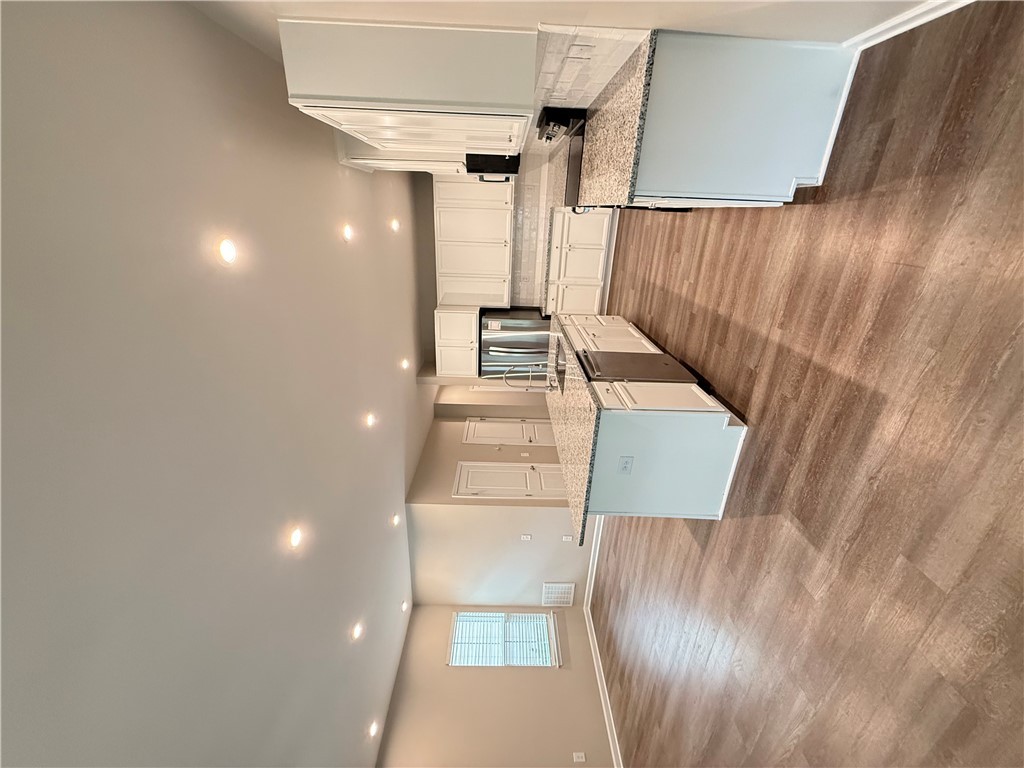 Williamsburg, Virginia 23188, United States, 3 Bedrooms Bedrooms, ,3 BathroomsBathrooms,Residential,Active,186442