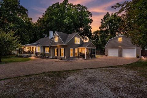 Photo for 309 Mimosa Drive