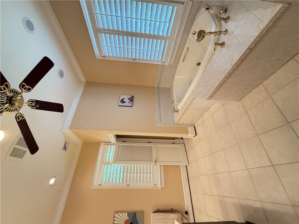 Williamsburg, Virginia 23185, United States, 7 Bedrooms Bedrooms, ,6 BathroomsBathrooms,Residential,Active,179144