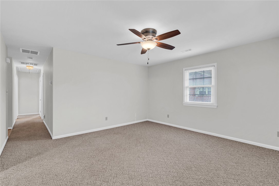 Hampton, Virginia 23664, United States, 3 Bedrooms Bedrooms, ,2 BathroomsBathrooms,Residential,Active,252776