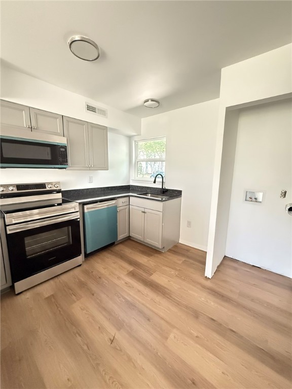 West Point, Virginia 23181, United States, 2 Bedrooms Bedrooms, ,1 BathroomBathrooms,Residential,Active,134221