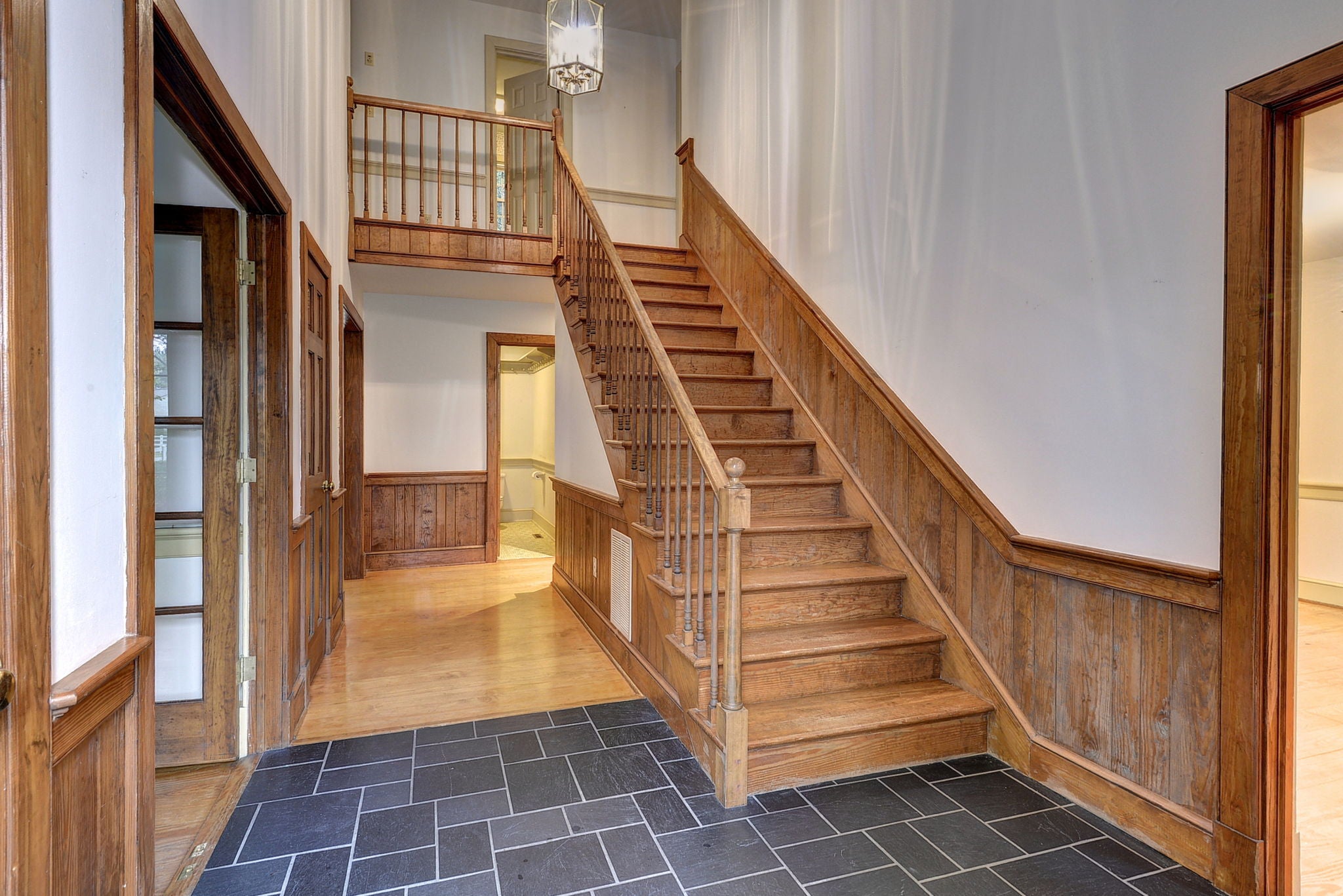 109 Forest Lane