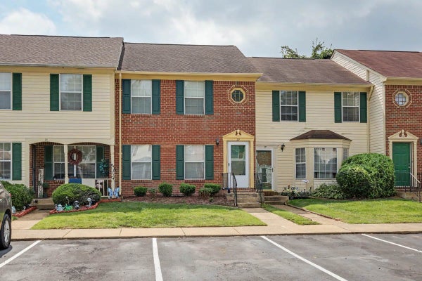 37 S GAWAIN WAY, HAMPTON, VA 23669 - Image f5090883f1da13a22dfd6c3368bf0dad/2615067673