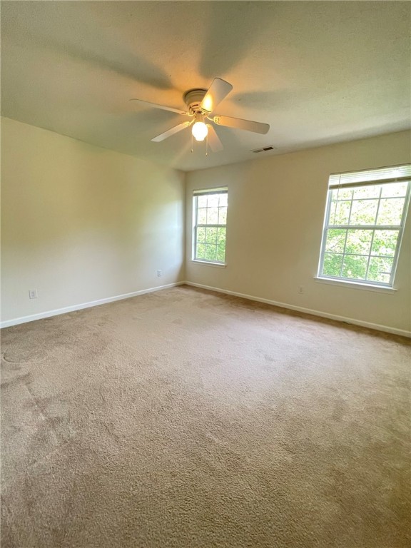 Williamsburg, Virginia 23188, United States, 4 Bedrooms Bedrooms, ,3 BathroomsBathrooms,Residential,Pending,152832