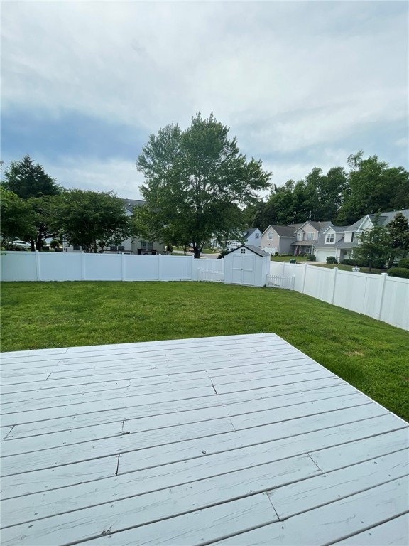 Williamsburg, Virginia 23188, United States, 4 Bedrooms Bedrooms, ,3 BathroomsBathrooms,Residential,Pending,152832