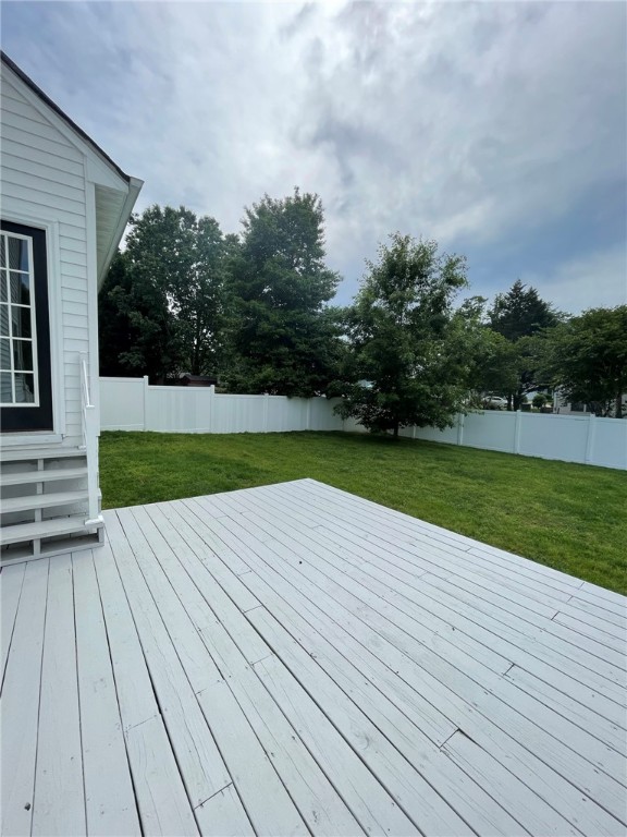 Williamsburg, Virginia 23188, United States, 4 Bedrooms Bedrooms, ,3 BathroomsBathrooms,Residential,Pending,152832