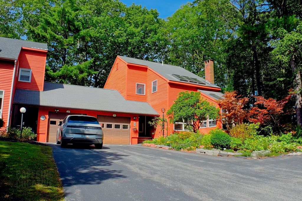 Photo of 1 Karynel Drive #1, South Portland, ME 04106 (MLS # 1638302)