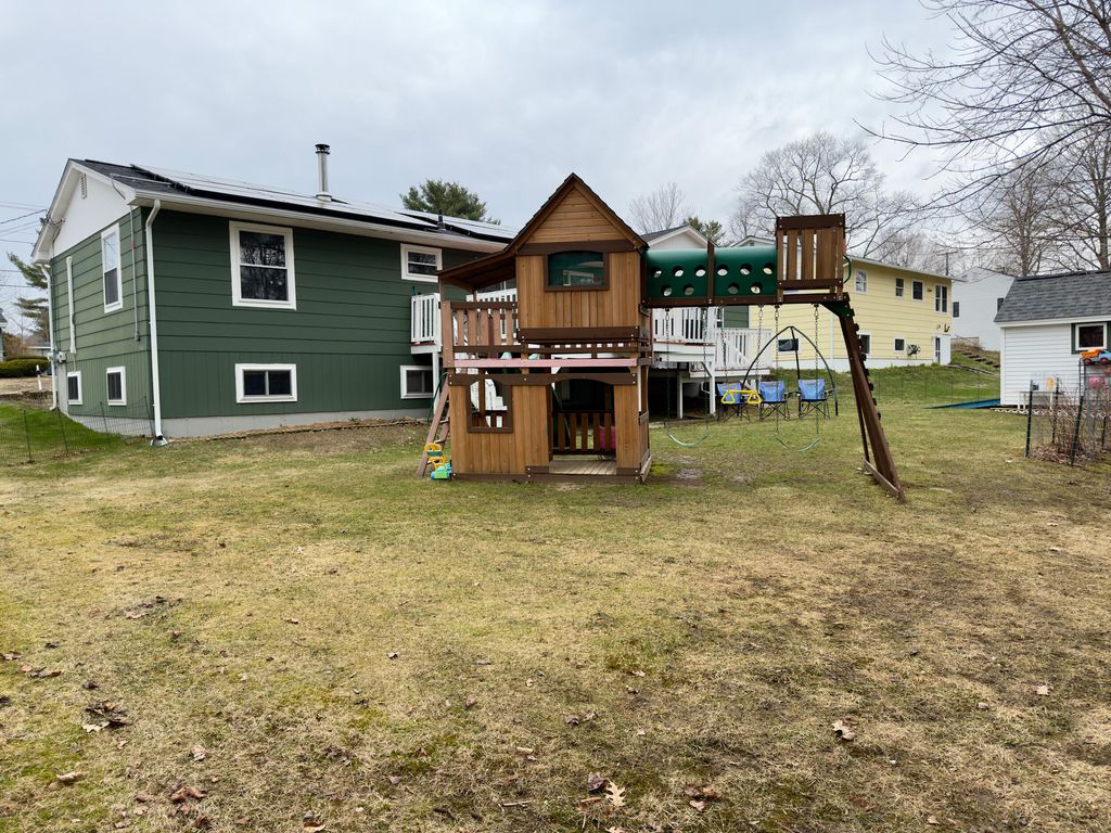 Photo of 21 Mitchell Street, Lewiston, ME 04240 (MLS # 1658309)