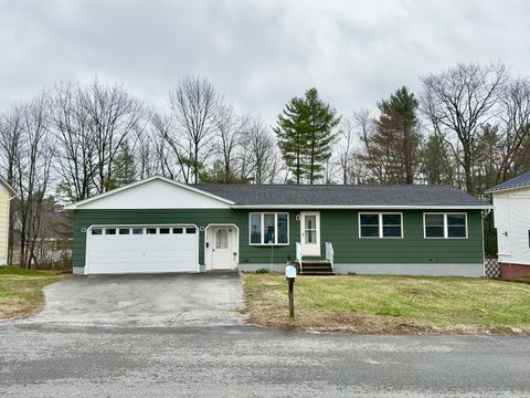 Photo of 21 Mitchell Street, Lewiston, ME 04240 (MLS # 1658309)