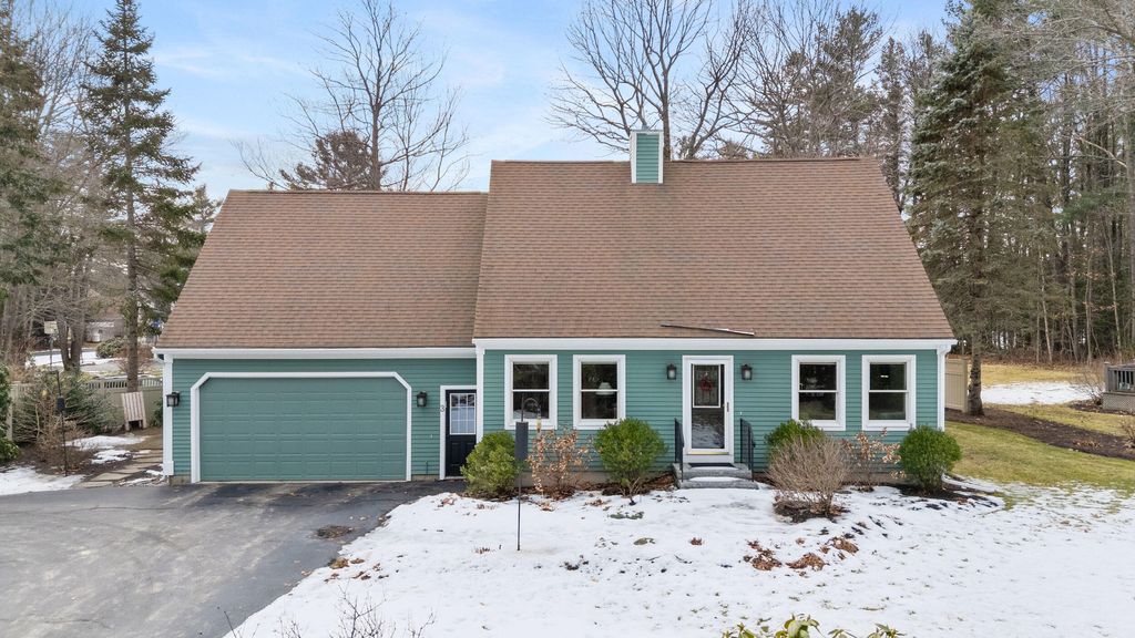 Photo of 3 Evergreen Farms Road, Scarborough, ME 04074 (MLS # 1649713)
