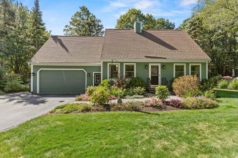 Photo of 3 Evergreen Farms Road, Scarborough, ME 04074 (MLS # 1649713)