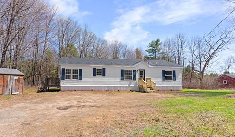 Photo of 805 Sokokis Avenue, Limington, ME 04049 (MLS # 1658409)