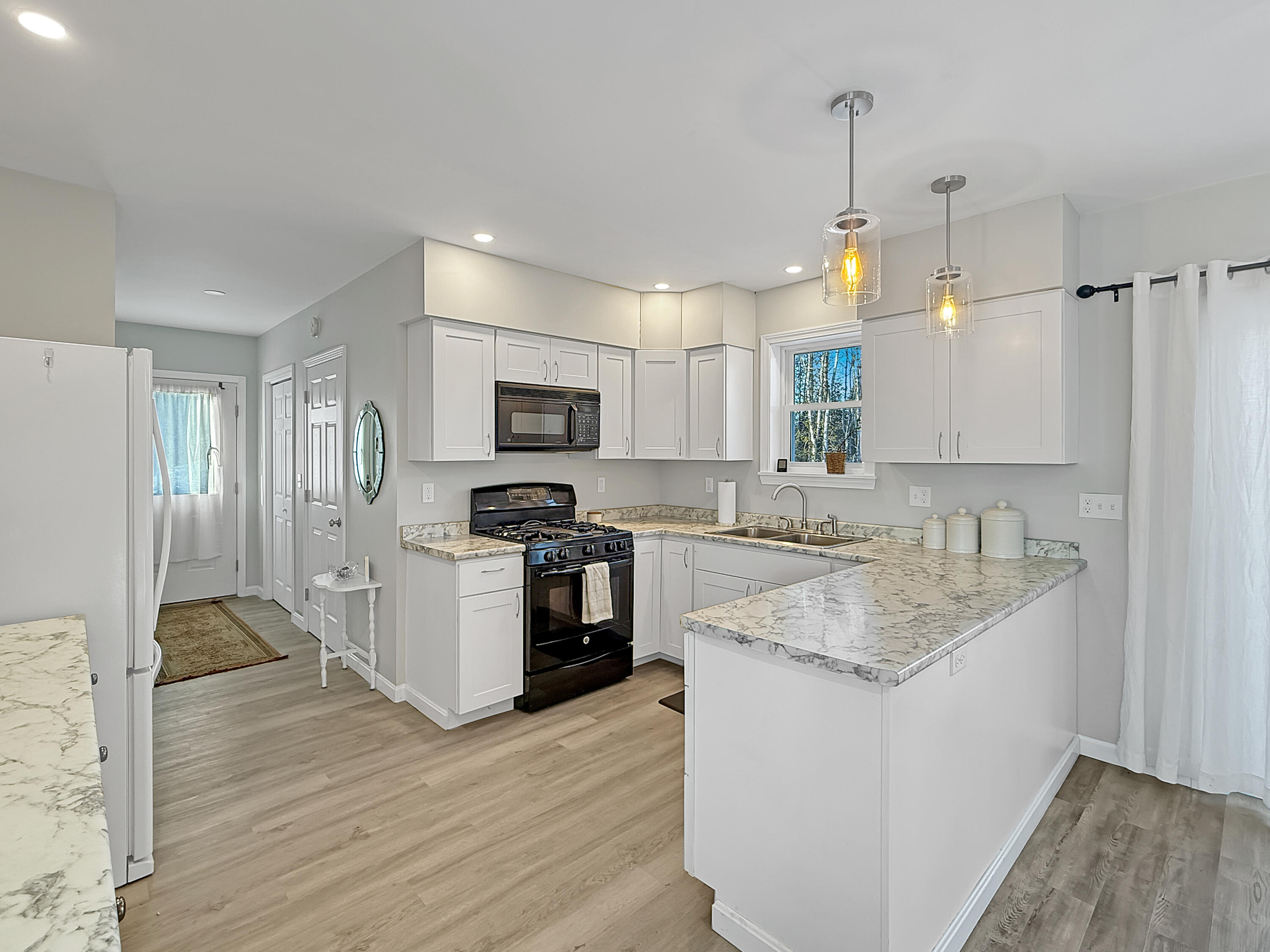 63 Guilford Center Road