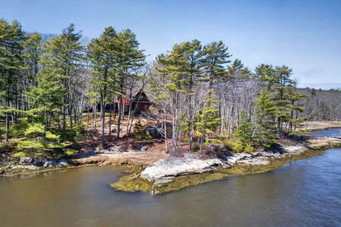 Photo of 122 Old Ferry Road, Phippsburg, ME 04562 (MLS # 1658072)