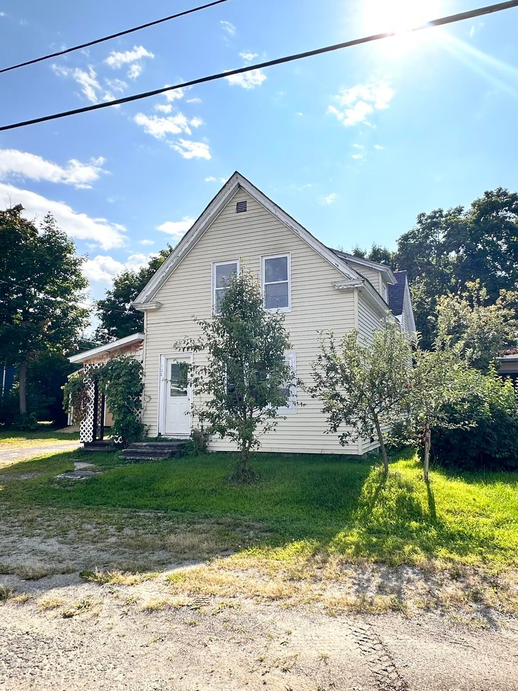 Photo of 122 Knox Street, Millinocket, ME 04462 (MLS # 1641499)