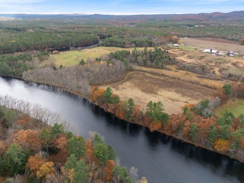 Photo of 697 Sokokis Avenue, Limington, ME 04049 (MLS # 1642452)