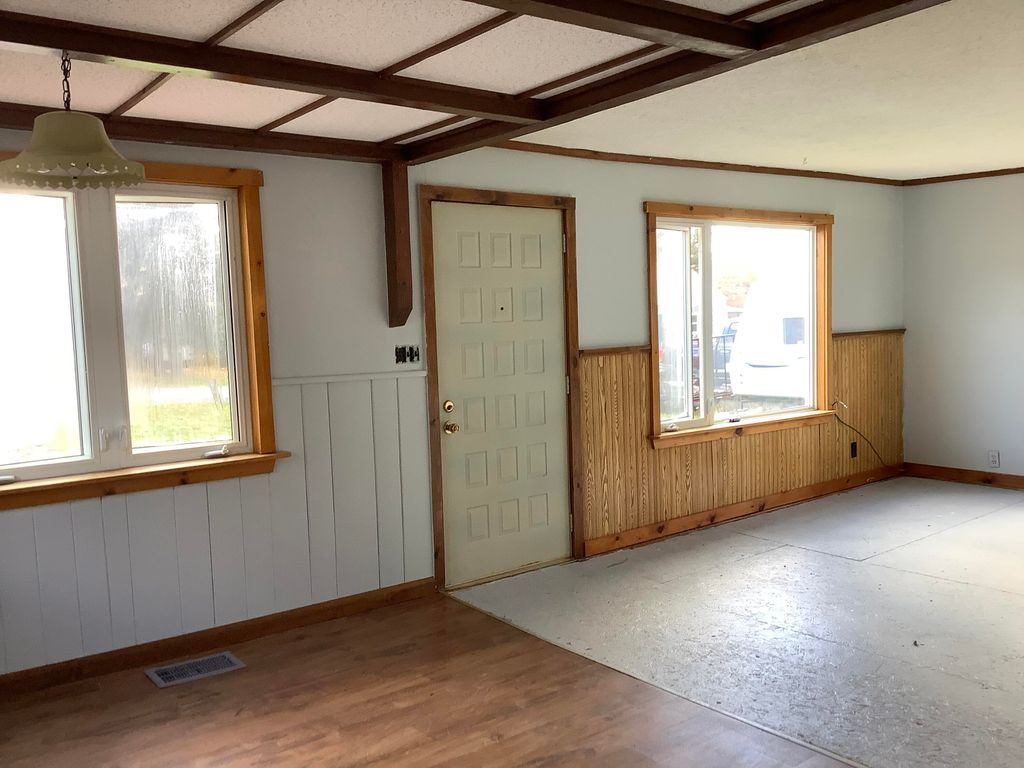Photo of 33 Pleasant Street, Presque Isle, ME 04769 (MLS # 1638936)