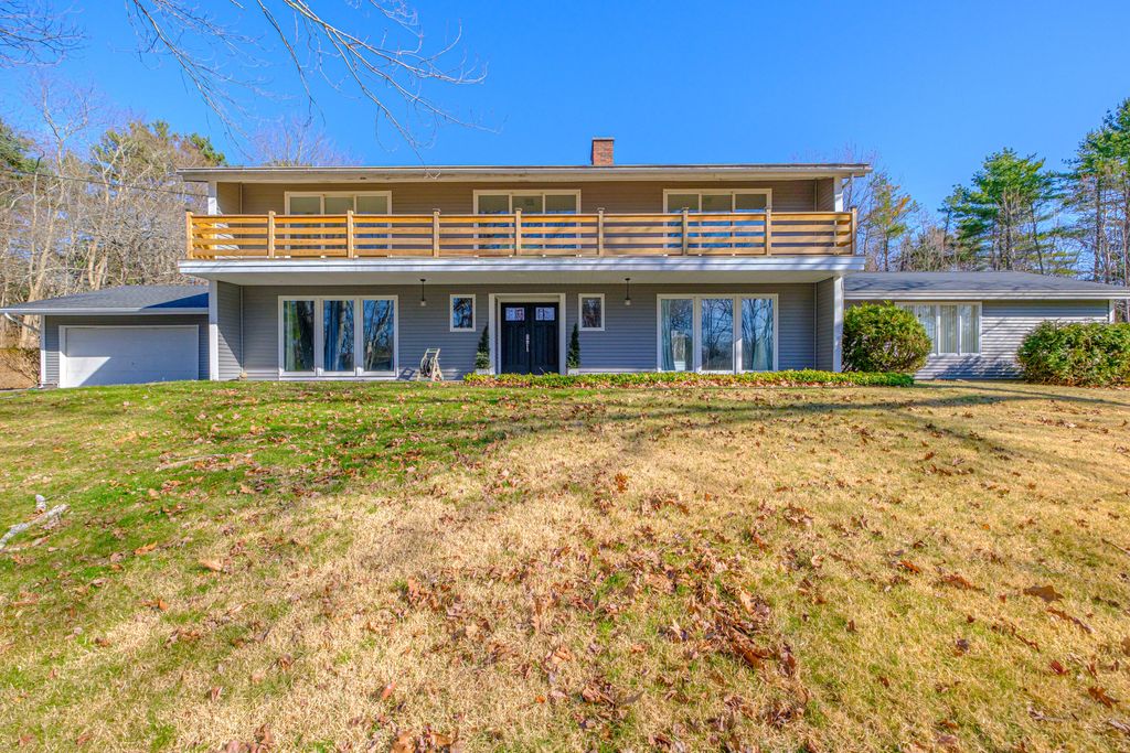 Photo of 12 Sylvan Road, Scarborough, ME 04074 (MLS # 1657322)