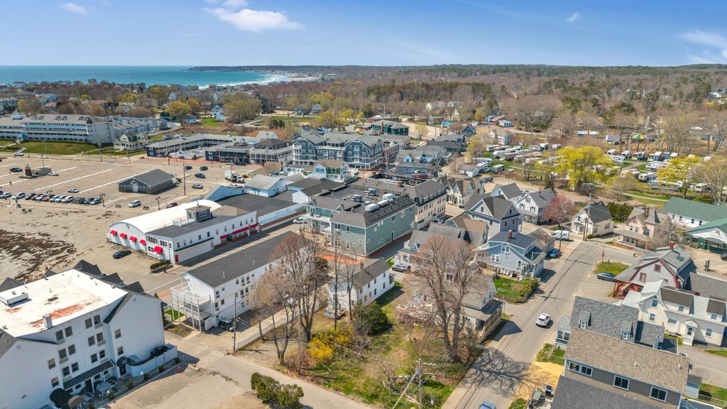Photo of 4 Micelan Road, York, ME 03909 (MLS # 1661327)