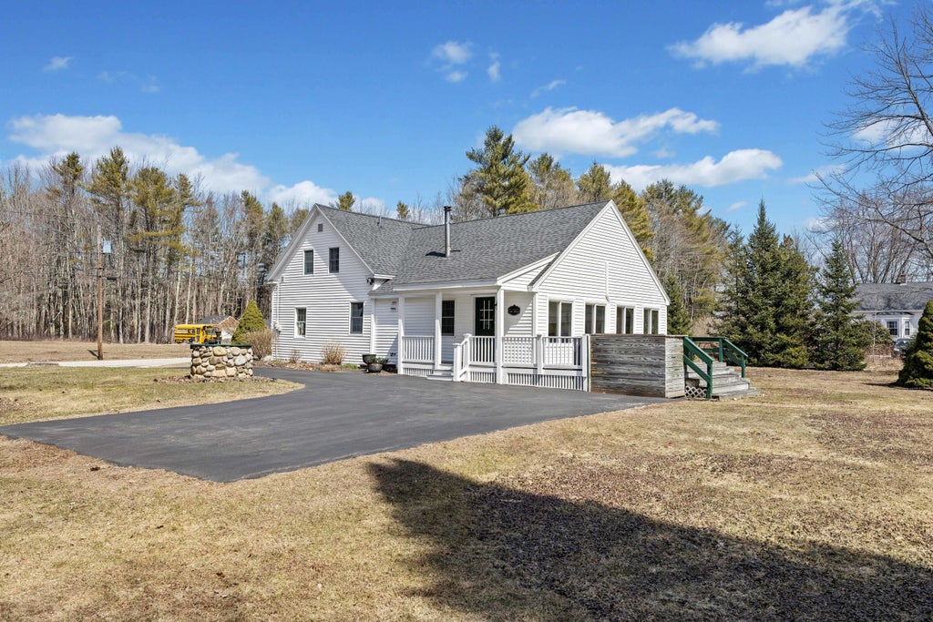 Photo of 90 Old Post Road, Arundel, ME 04046 (MLS # 1617999)