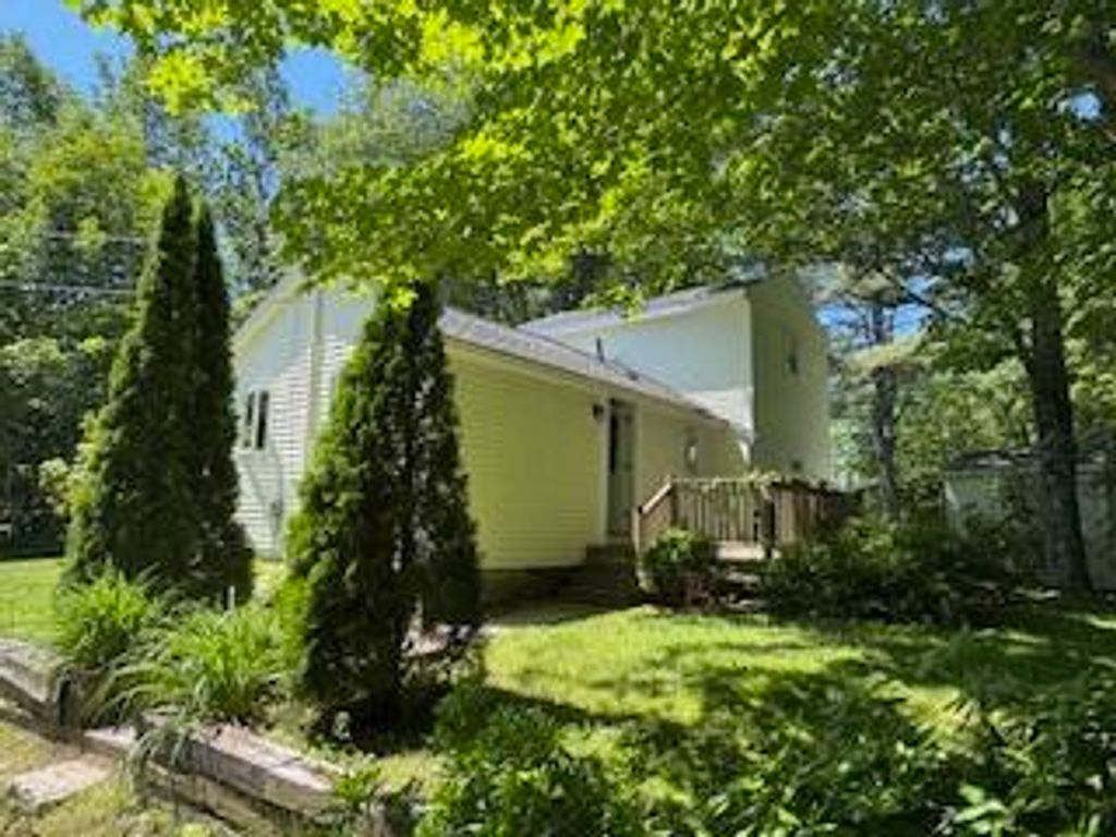 Photo of 27 Dodge Road, Edgecomb, ME 04556 (MLS # 1656013)