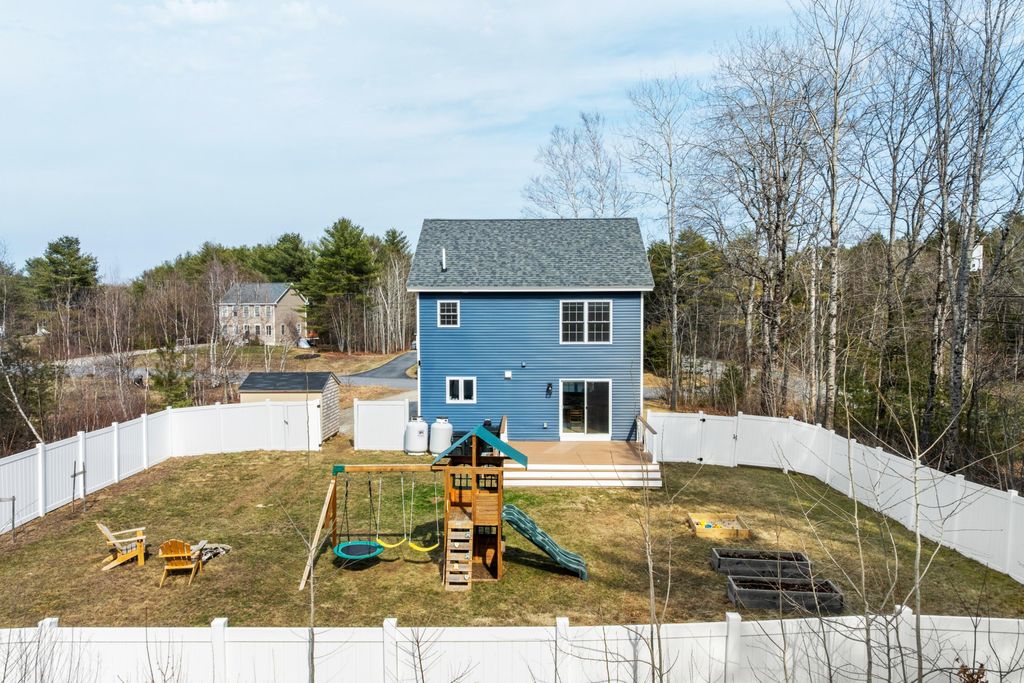 Photo of 82 Tree Farm Road, Brunswick, ME 04011 (MLS # 1657643)