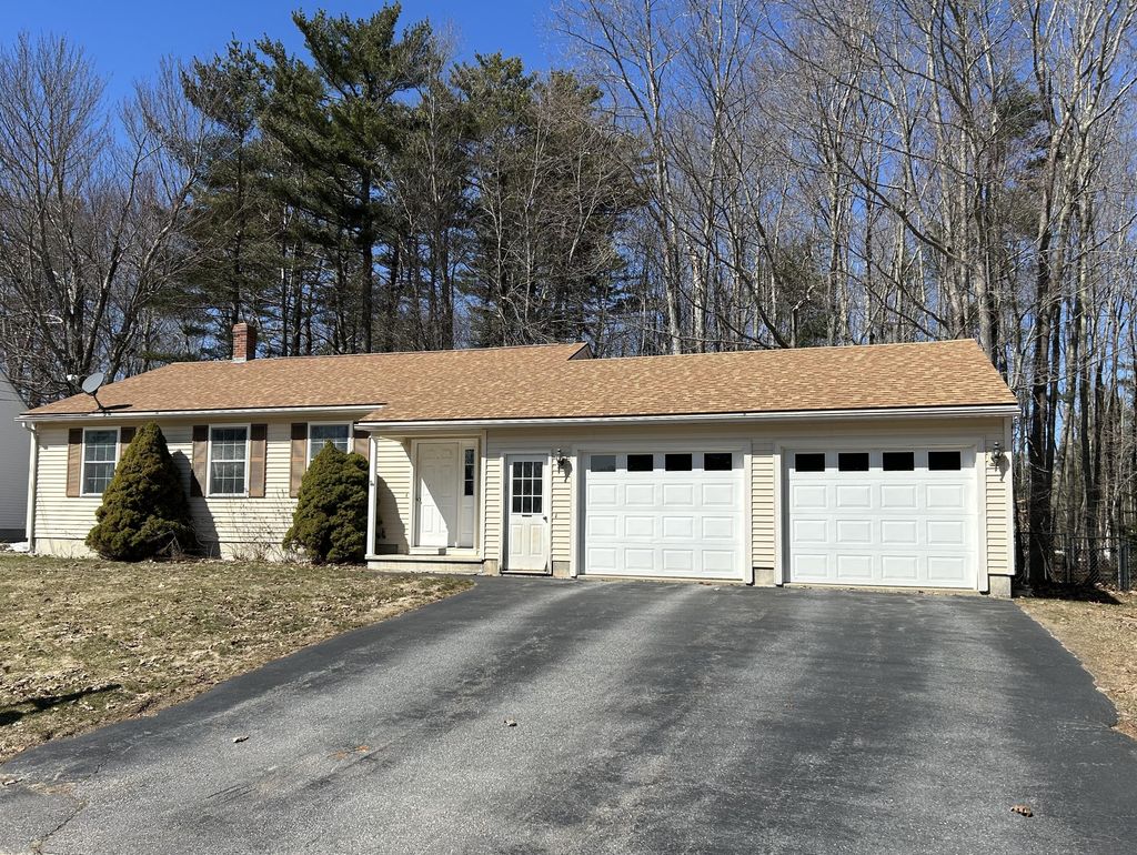 Photo of 21 Kyle Street, Brunswick, ME 04011 (MLS # 1656822)