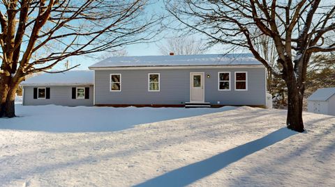 Photo of 4 Old Lisbon Road, Lewiston, ME 04240 (MLS # 1649349)
