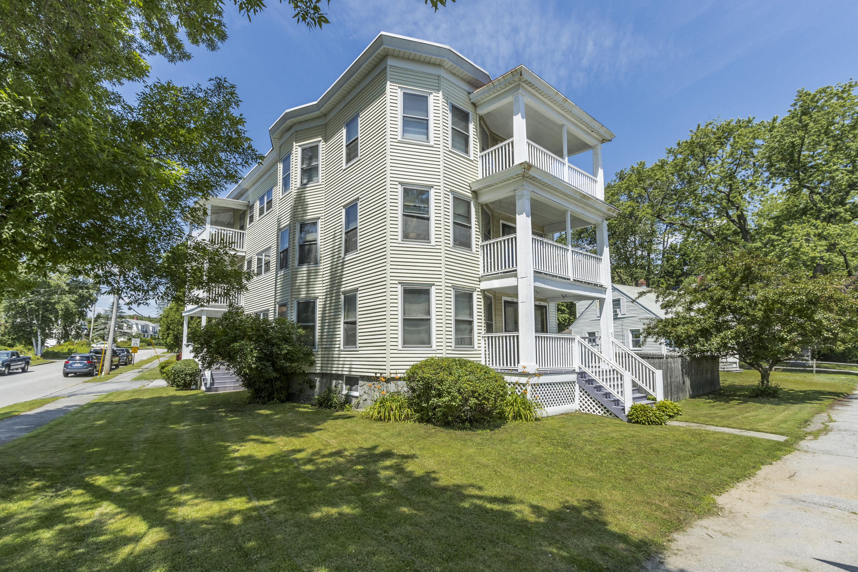 Listing image 4