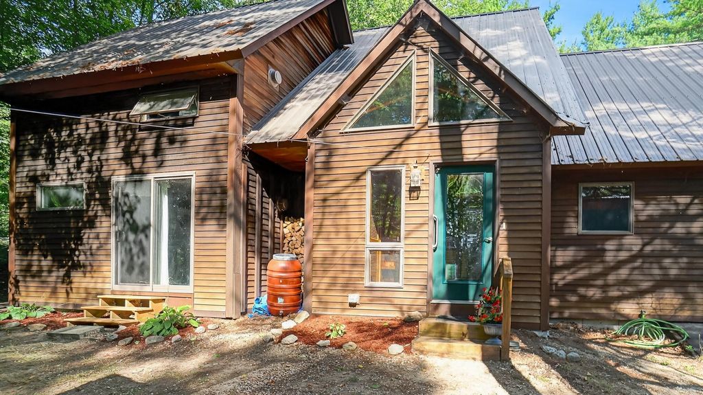 Photo of 18 Ledge Hill Road, Sweden, ME 04040 (MLS # 1640916)