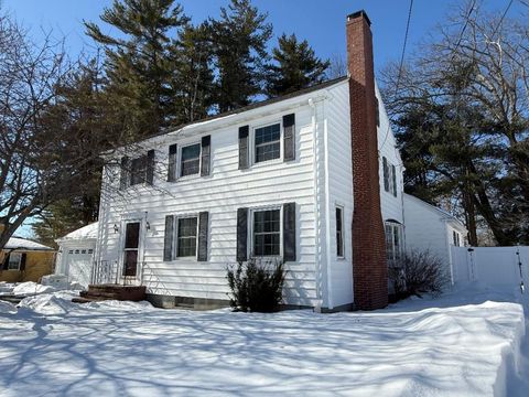 Photo of 40 Fall Lane, Portland, ME 04103 (MLS # 1653117)