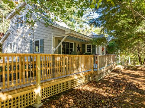 Photo of 319 West Street, Rockport, ME 04856 (MLS # 1640921)