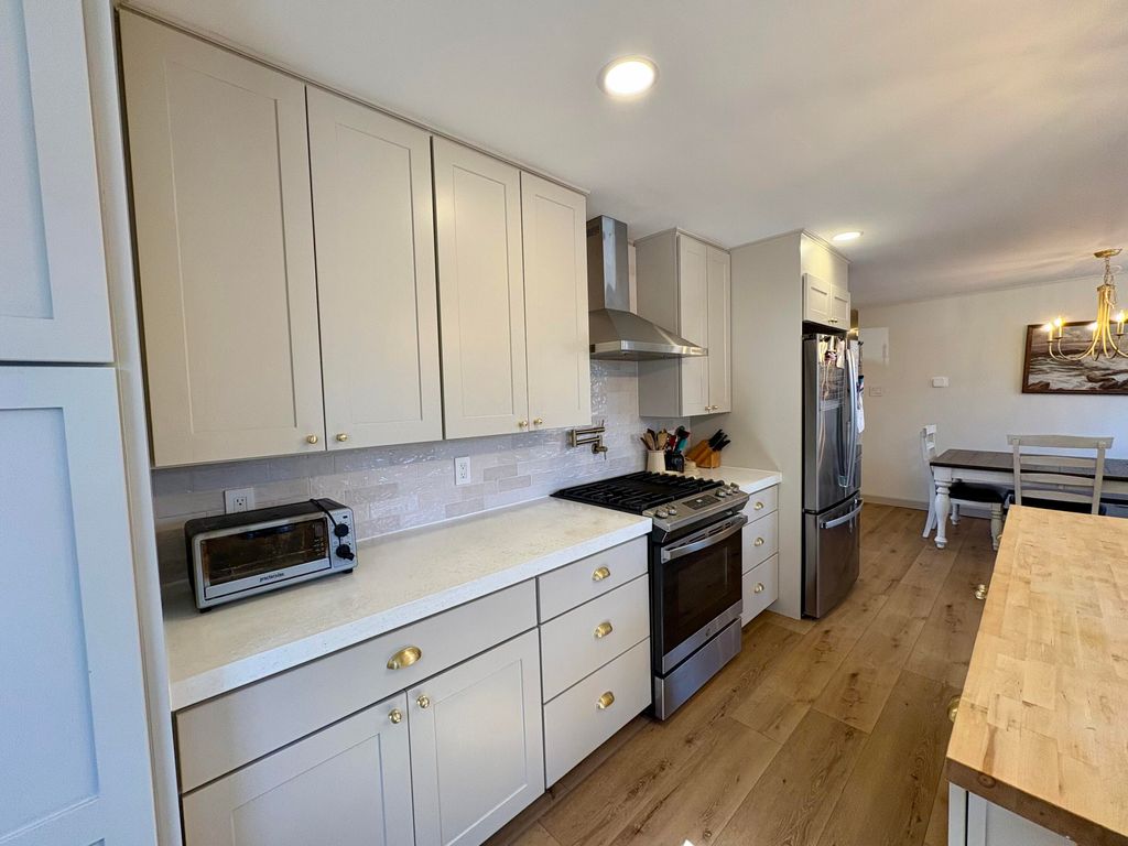 Photo of 3 Mountainview Drive, Lincoln, ME 04457 (MLS # 1660589)