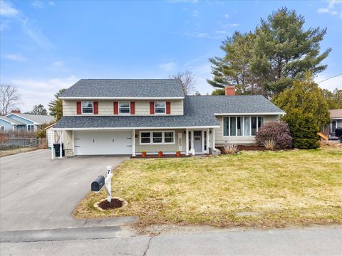 Photo of 7 Williams Street, Hampden, ME 04444 (MLS # 1656905)