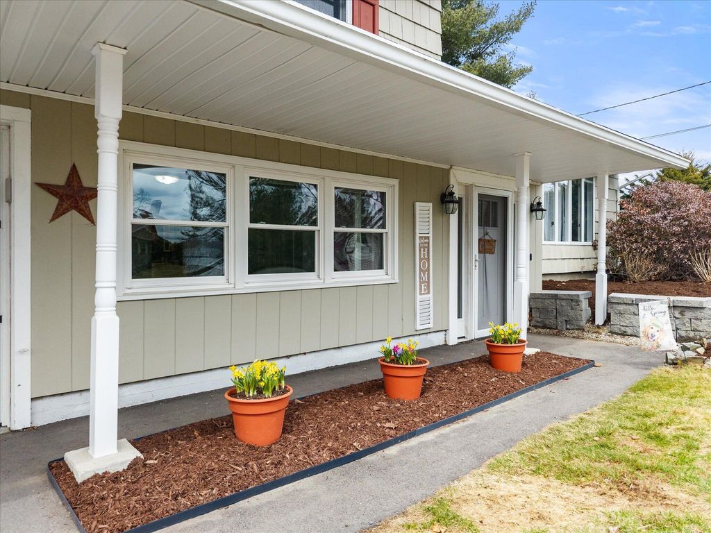 Photo of 7 Williams Street, Hampden, ME 04444 (MLS # 1656905)