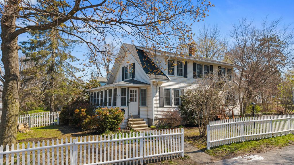 Photo of 31 Hospital Street, Augusta, ME 04330 (MLS # 1660967)