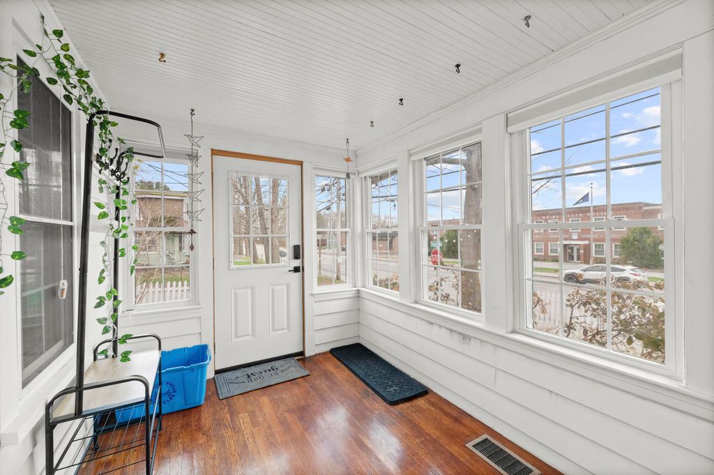 Photo of 31 Hospital Street, Augusta, ME 04330 (MLS # 1660967)