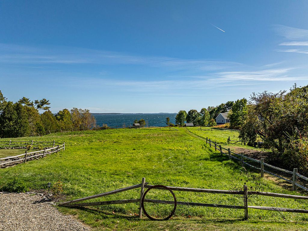 Photo of 2813 Atlantic Highway, Lincolnville, ME 04849 (MLS # 1640957)