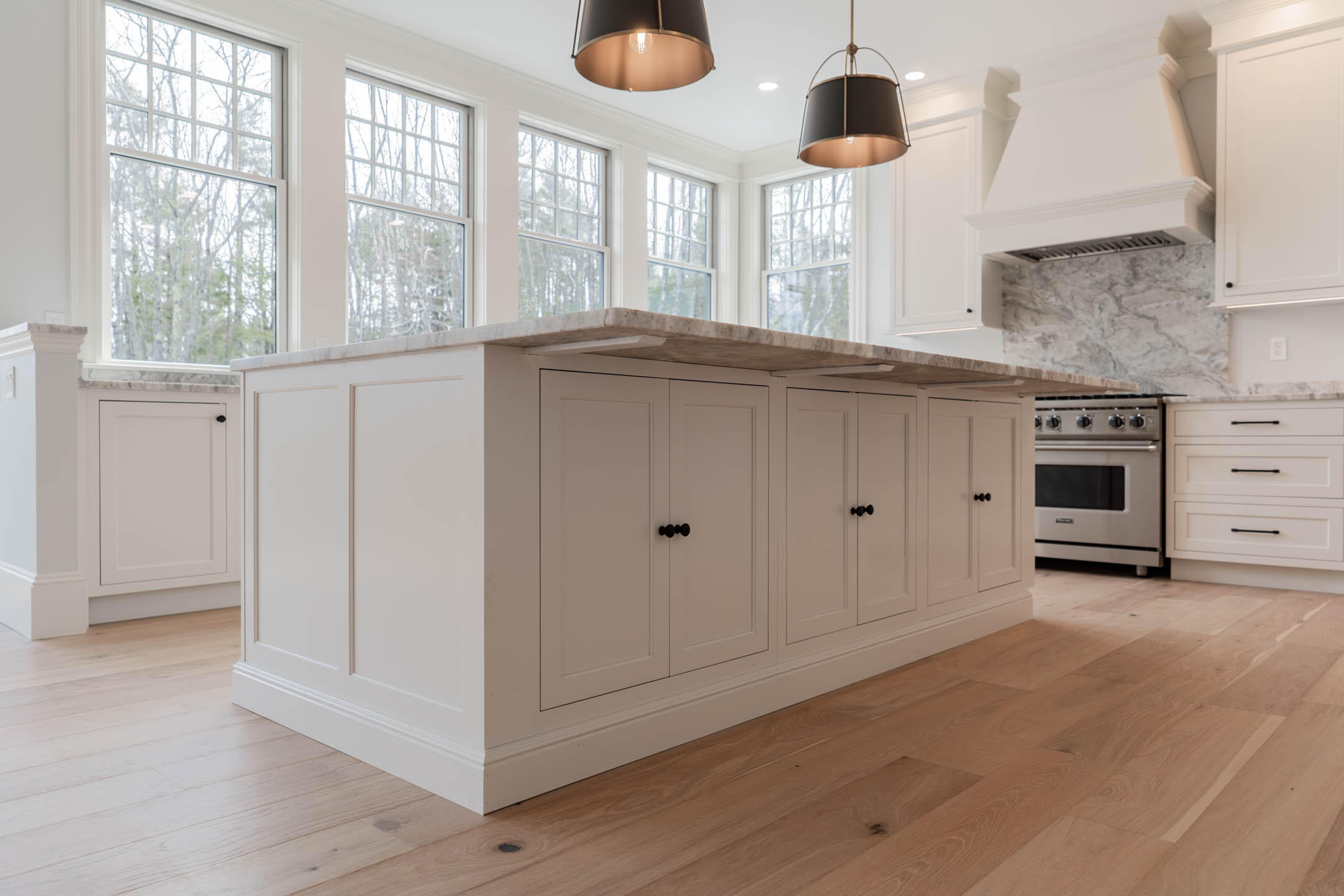 Kennebunkport, Maine, 04046, United States, 5 Bedrooms Bedrooms, ,7 BathroomsBathrooms,Residential,Active,1971002